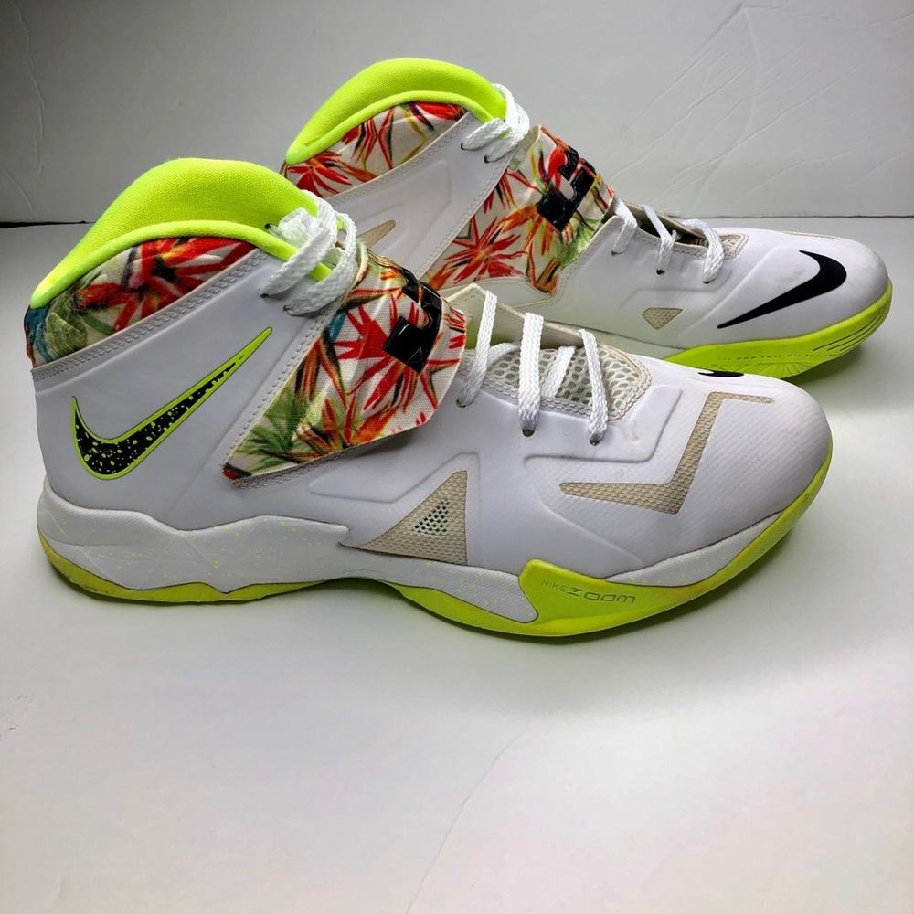 Lebron Zoom solder VII kings Pride White Black - Picture 4 of 6